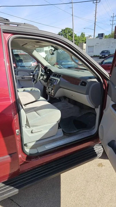2007 Chevrolet Avalanche - Image 12 of 13