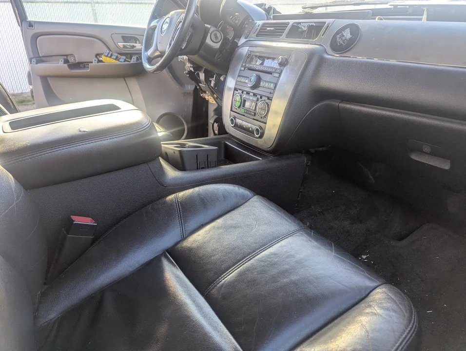 2007 Chevrolet Avalanche - Image 8 of 12