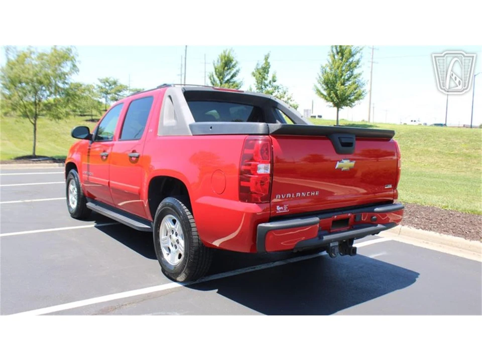 2007 Chevrolet Avalanche - Image 29 of 31