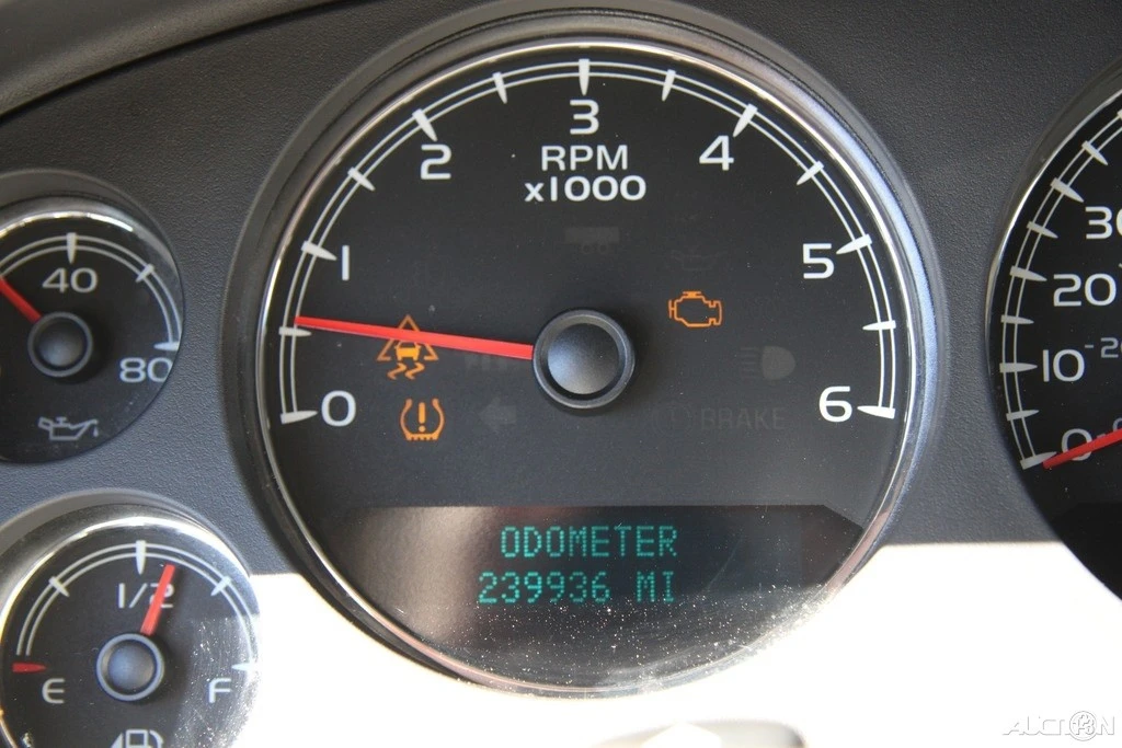 2007 Chevrolet Avalanche - Image 17 of 21