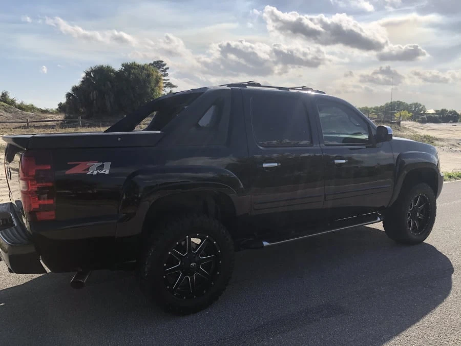 2007 Chevrolet Avalanche - Image 7 of 12