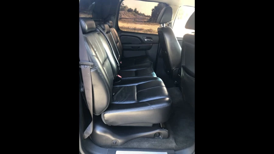2007 Chevrolet Avalanche - Image 6 of 12