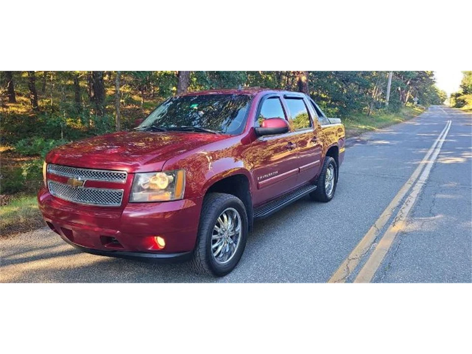 2007 Chevrolet Avalanche - Image 19 of 20