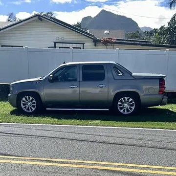 2007 Chevrolet Avalanche LS Sport Utility Pickup 4D 5 1/4 ft