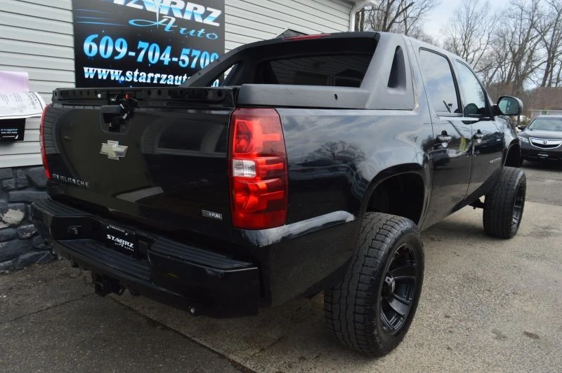 2007 Chevrolet Avalanche - Image 5 of 12