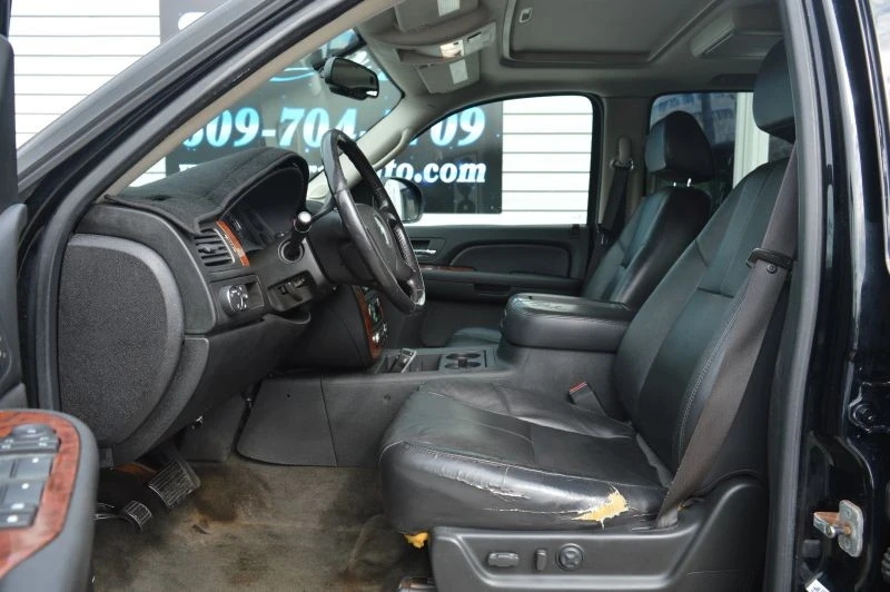 2007 Chevrolet Avalanche - Image 10 of 12
