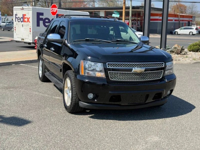 2007 Chevrolet Avalanche - Image 6 of 12