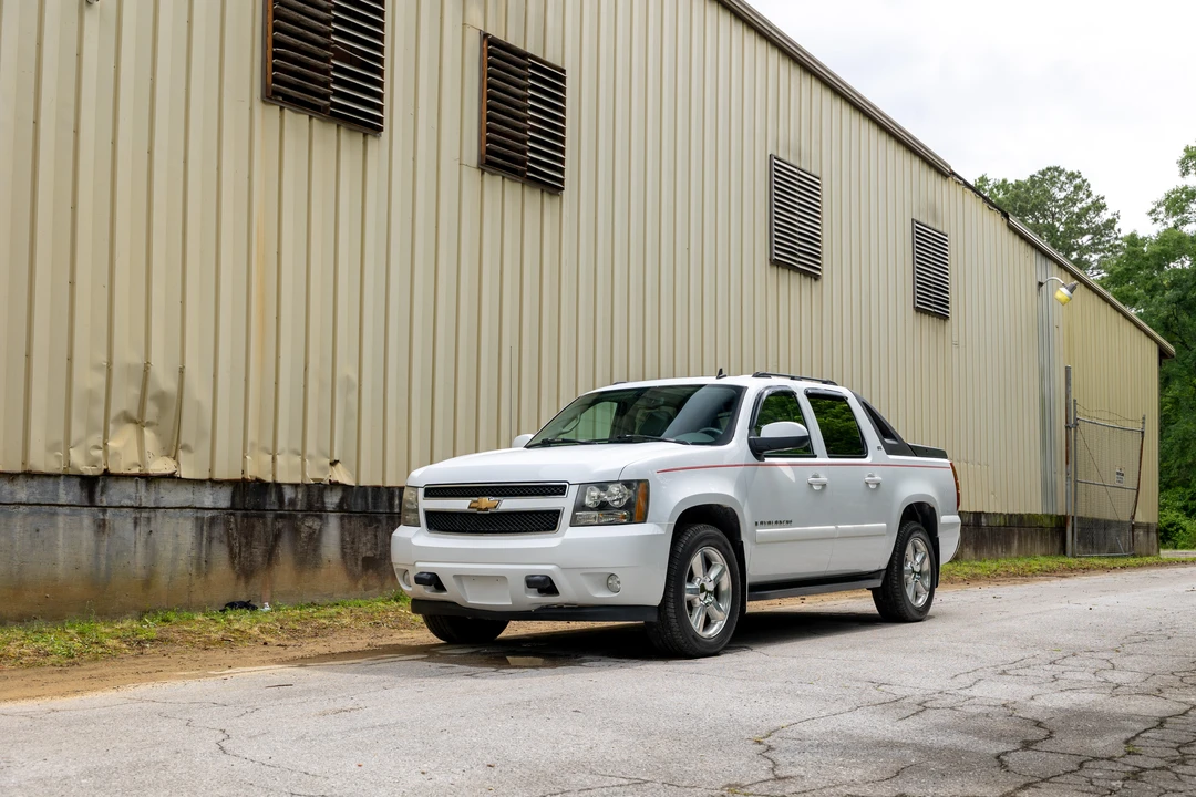 2007 Chevrolet Avalanche - Image 6 of 31