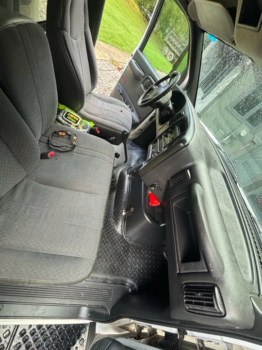 2007 Chevrolet Kodiak - Image 17 of 27