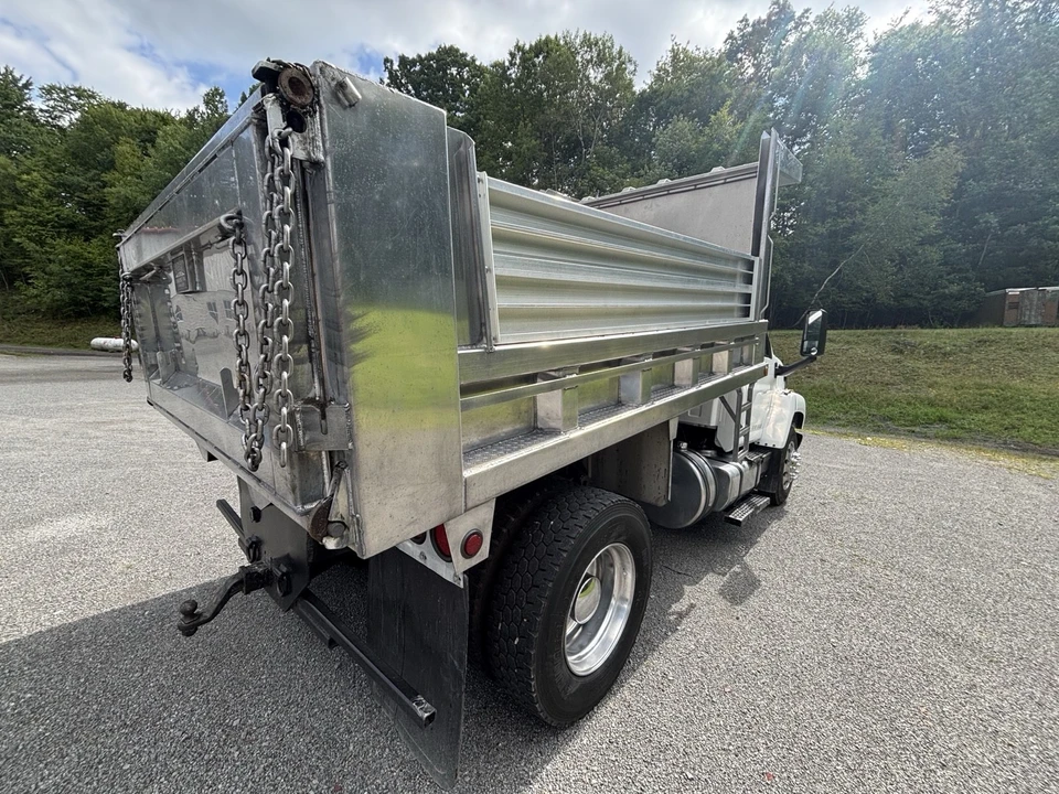 2007 Chevrolet Kodiak - Image 5 of 27