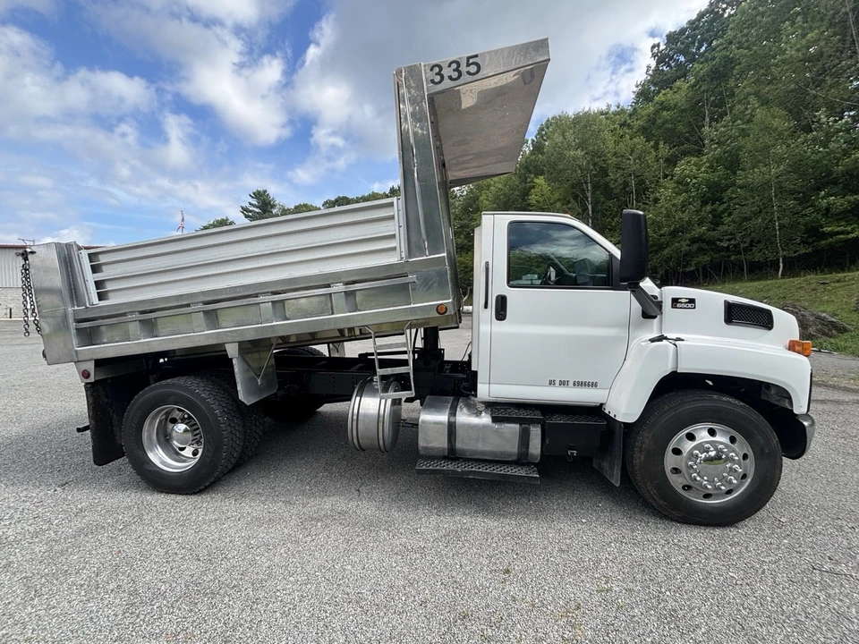 2007 Chevrolet Kodiak - Image 2 of 27