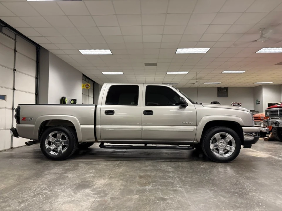 2007 Chevrolet Silverado 1st Gen - Image 5 of 24