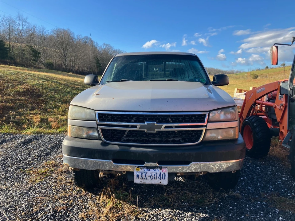2007 Chevrolet C/K 4th Gen - Image 2 of 17