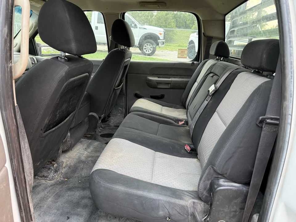 2007 Chevrolet C/K - Image 13 of 16