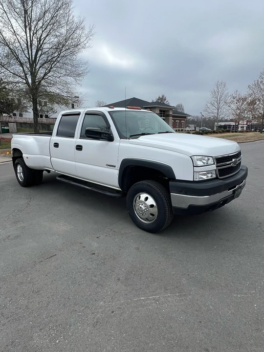 2007 Chevrolet C/K 4th Gen - Image 2 of 21
