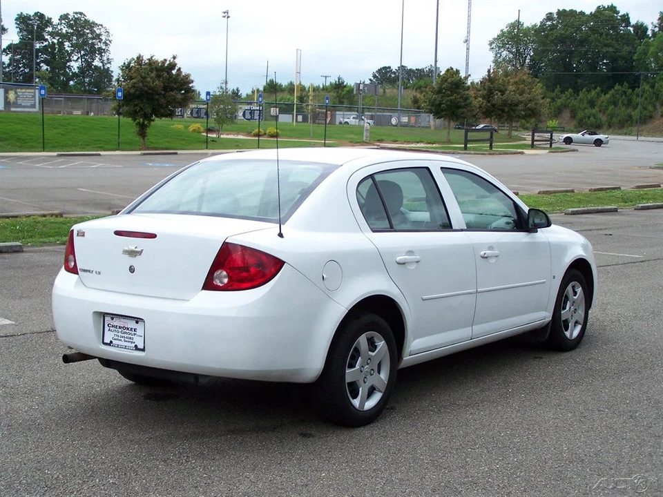 2007 Chevrolet Cobalt 1st Gen - Image 2 of 12