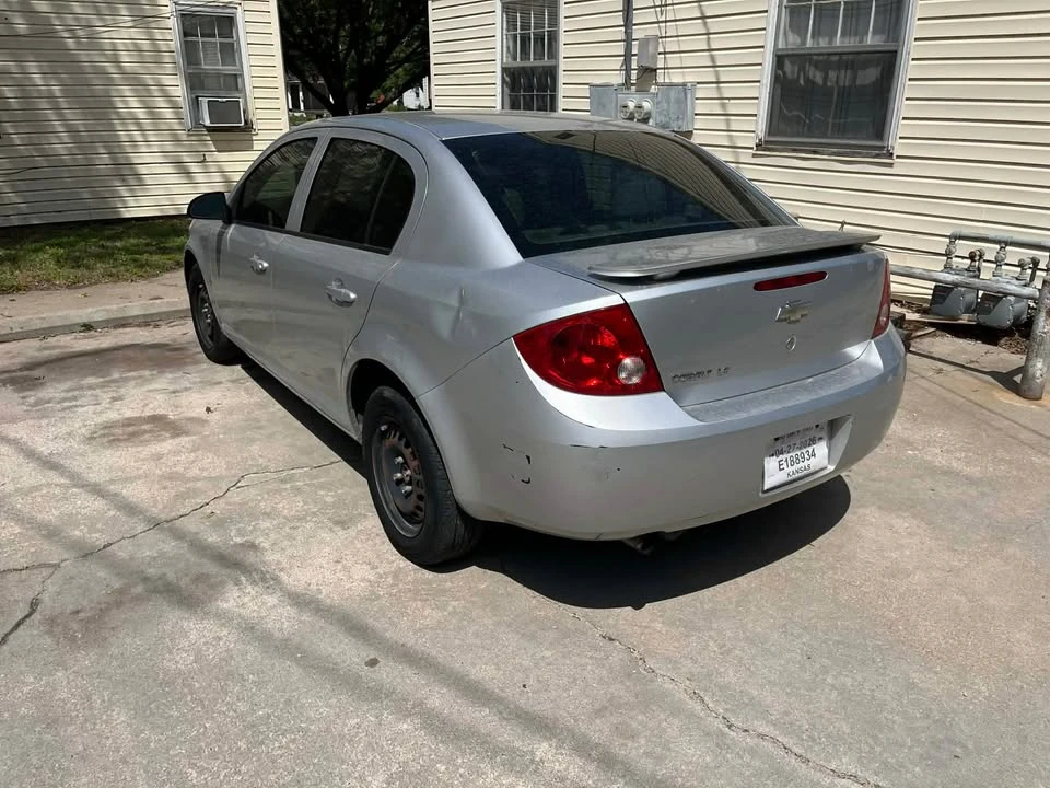 2007 Chevrolet Cobalt 1st Gen - Image 2 of 4