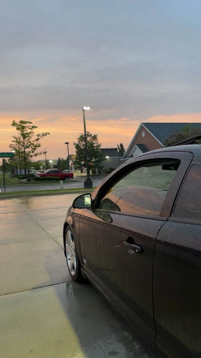 2007 Chevrolet Cobalt 1st Gen - Image 3 of 8