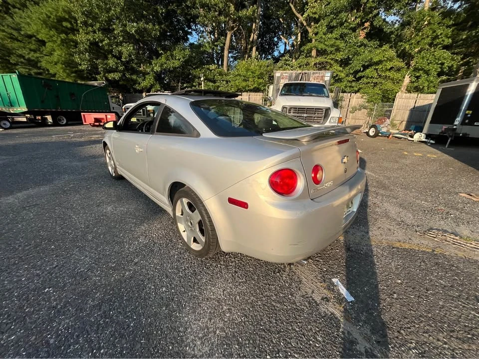 2007 Chevrolet Cobalt 1st Gen - Image 4 of 9