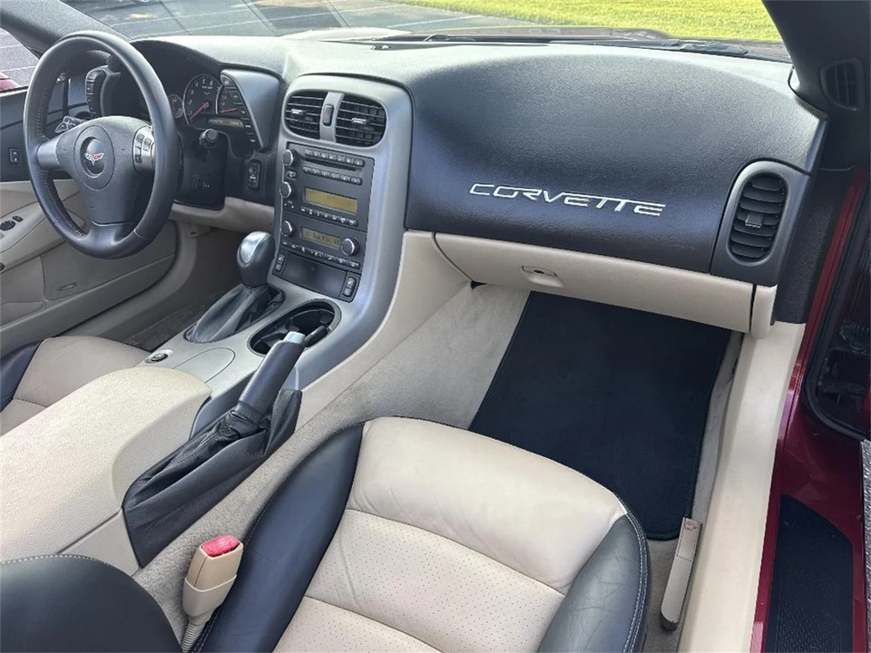 2007 Chevrolet - Image 17 of 31