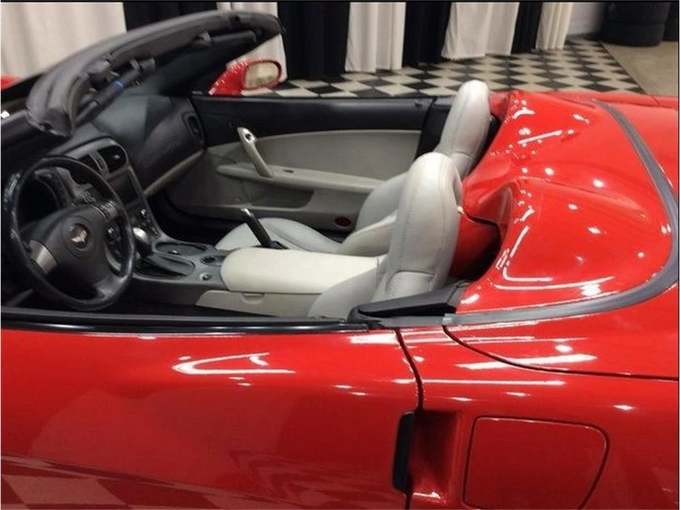 2007 Chevrolet Corvette C6 - Image 6 of 8