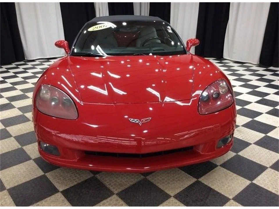 2007 Chevrolet Corvette C6 - Image 2 of 8