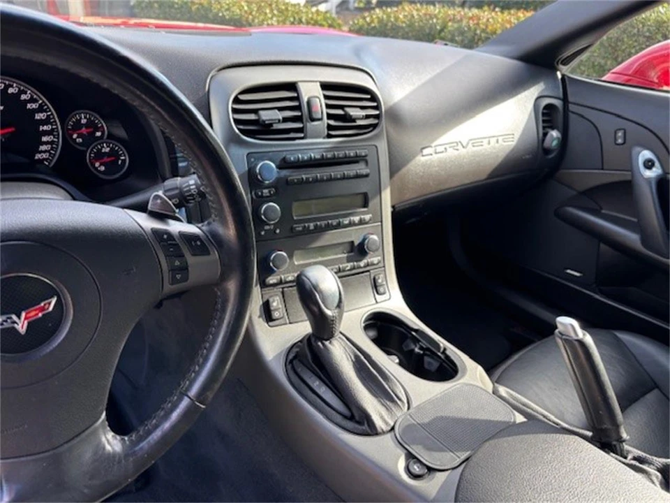 2007 Chevrolet Corvette C6 - Image 10 of 22