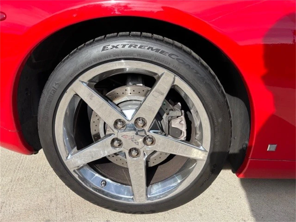 2007 Chevrolet Corvette C6 - Image 19 of 22