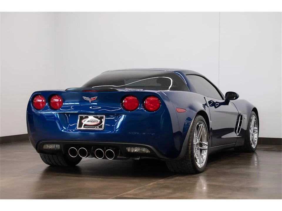 2007 Chevrolet Corvette C6 - Image 4 of 31