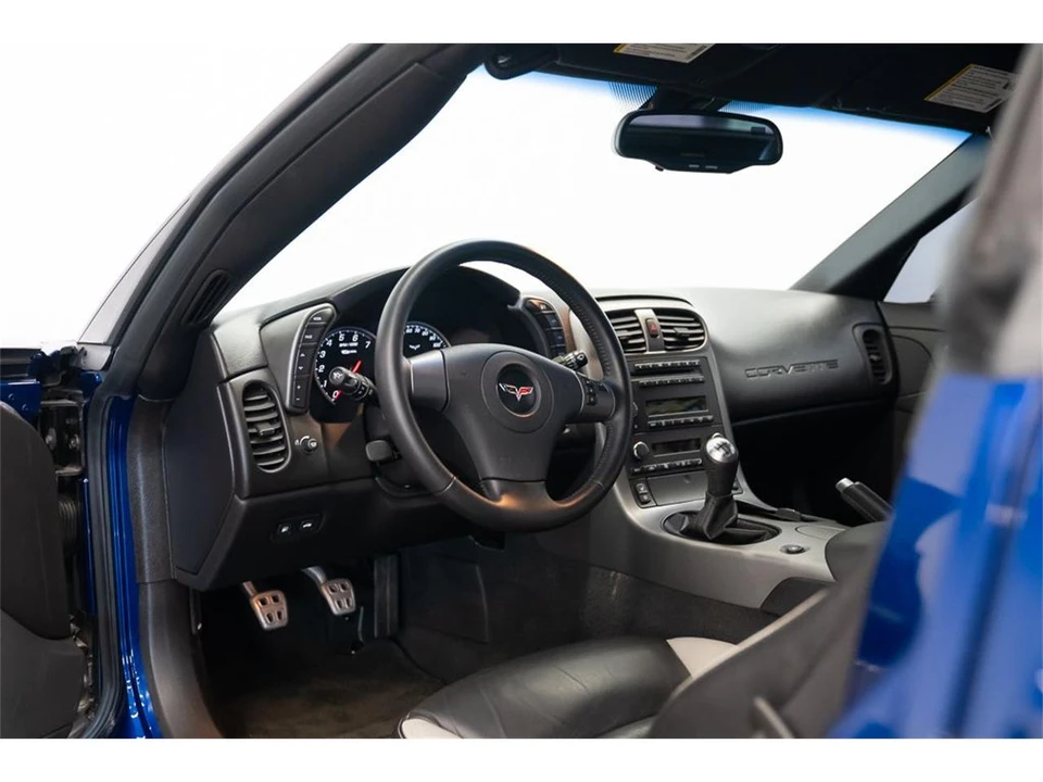 2007 Chevrolet Corvette C6 - Image 17 of 31