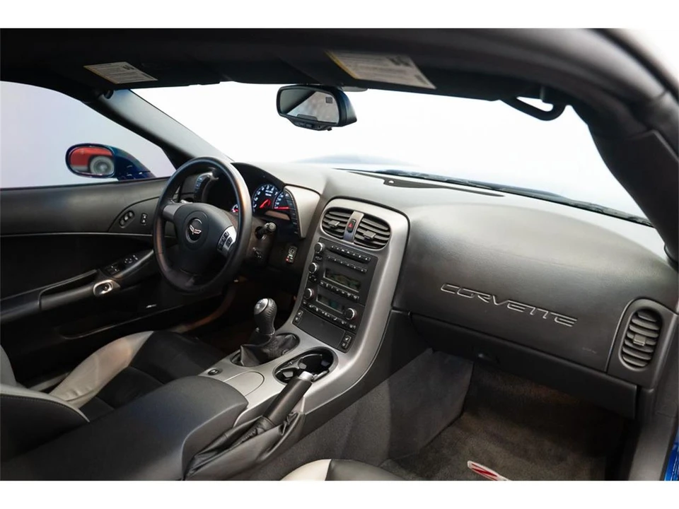 2007 Chevrolet Corvette C6 - Image 15 of 31