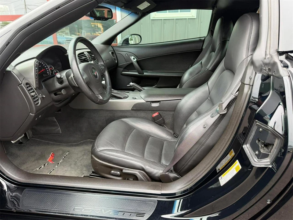 2007 Chevrolet Corvette C6 - Image 17 of 31