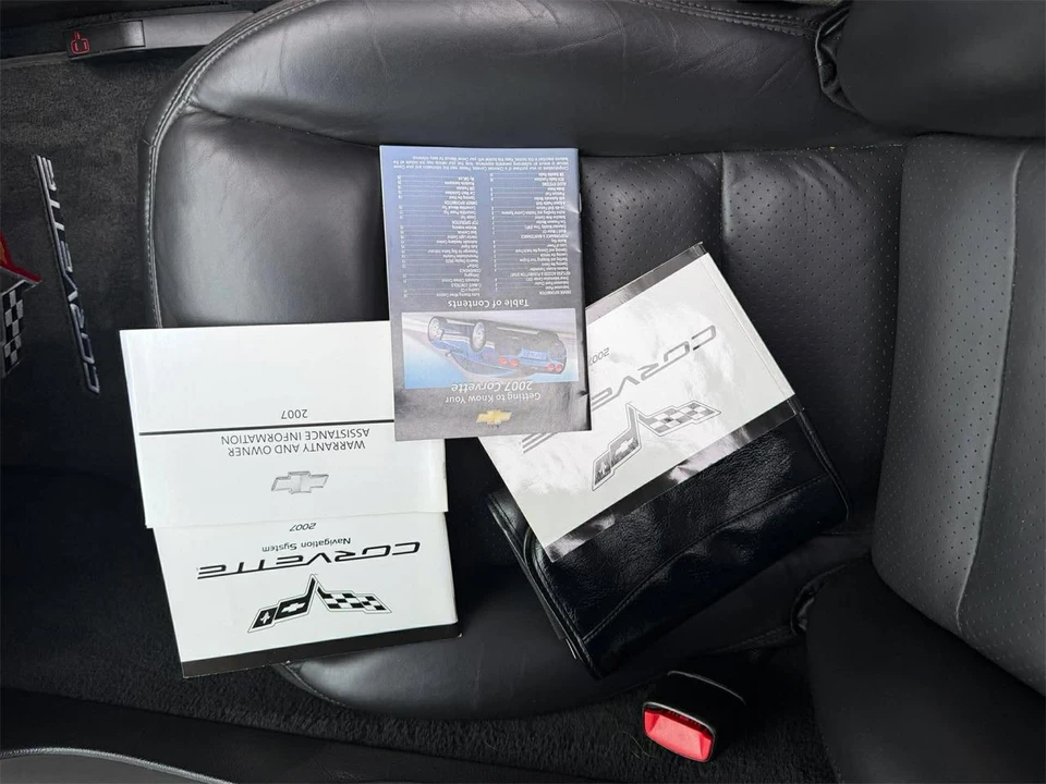 2007 Chevrolet Corvette C6 - Image 28 of 31