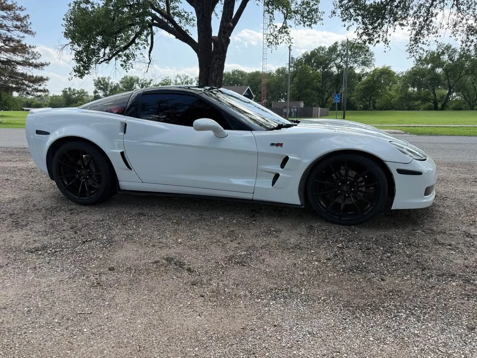 2007 Chevrolet Corvette C6 - Image 5 of 11