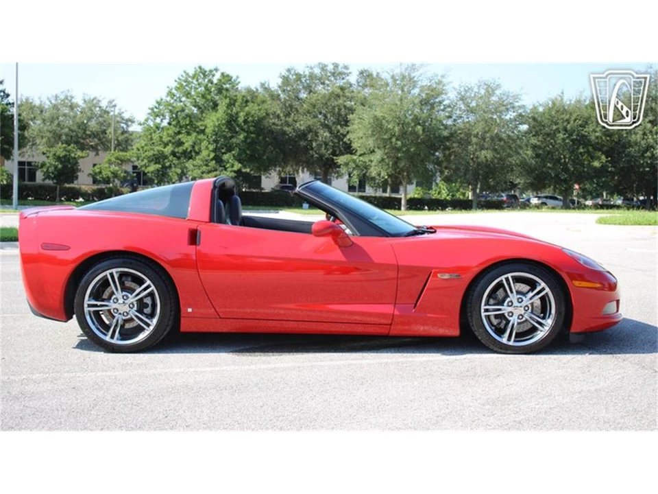 2007 Chevrolet Corvette C6 - Image 23 of 31