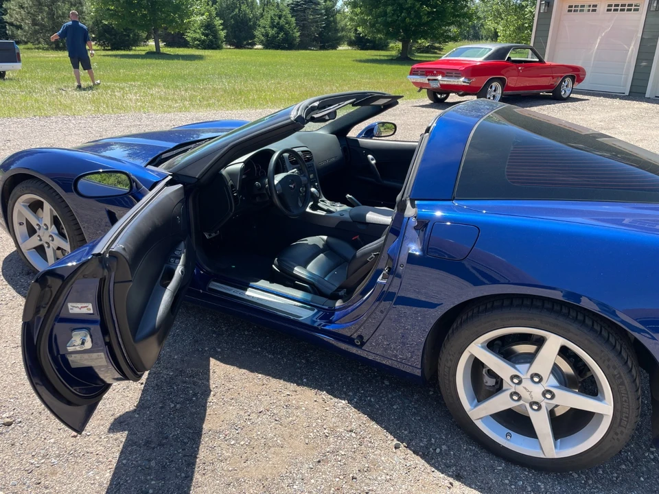 2007 Chevrolet Corvette C6 - Image 19 of 26