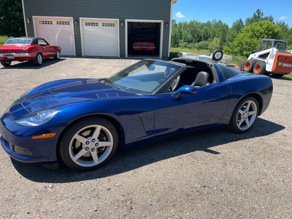 2007 Chevrolet Corvette C6 - Image 2 of 26