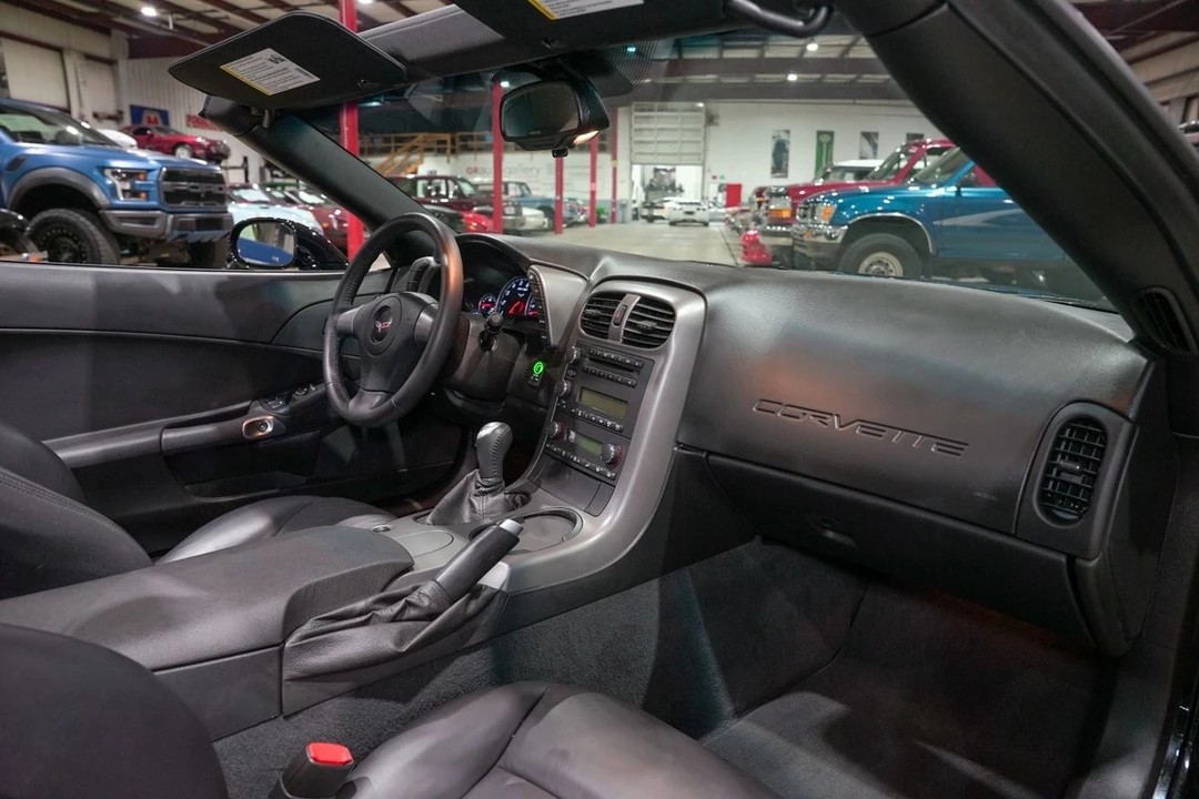 2007 Chevrolet Corvette C6 - Image 16 of 31