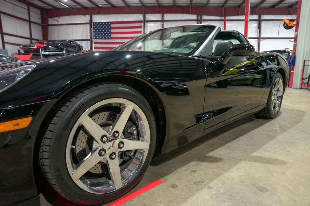 2007 Chevrolet Corvette C6 - Image 13 of 31