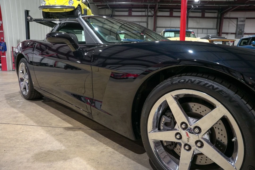 2007 Chevrolet Corvette C6 - Image 12 of 31