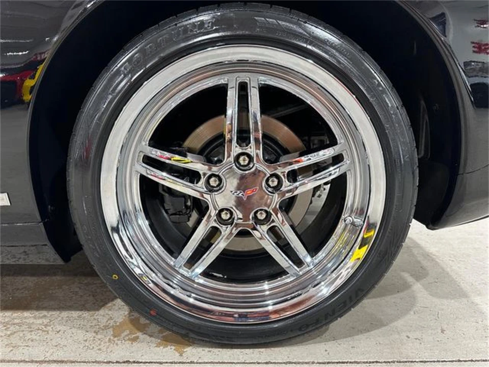 2007 Chevrolet Corvette C6 - Image 28 of 30