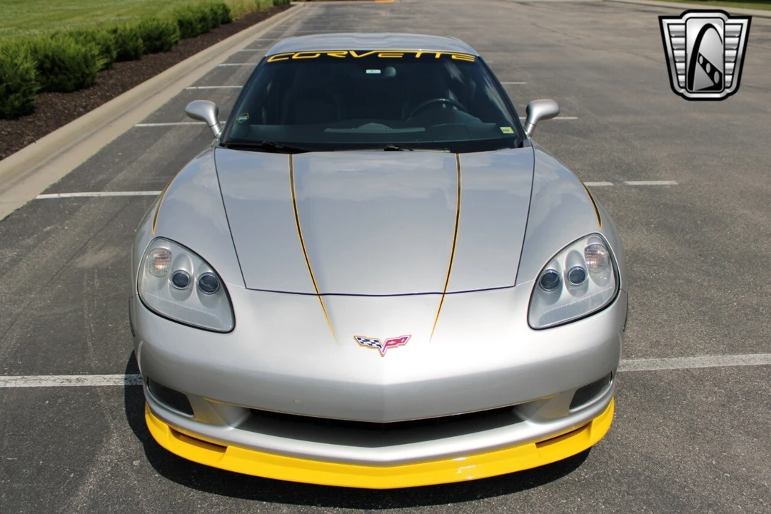 2007 Chevrolet Corvette C6 - Image 10 of 12