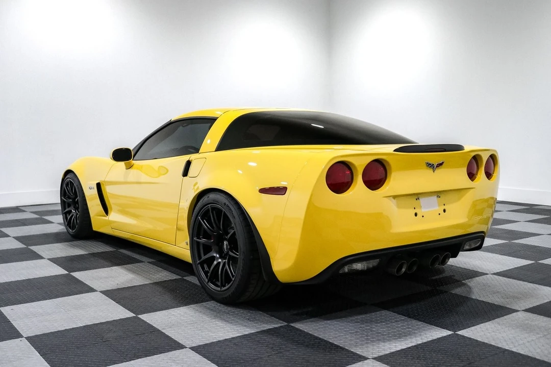 2007 Chevrolet Corvette C6 - Image 3 of 11