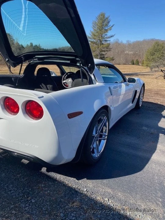 2007 Chevrolet Corvette C6 - Image 10 of 25