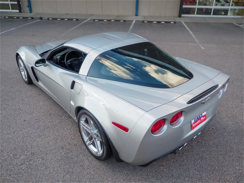 2007 Chevrolet Corvette C6 - Image 10 of 31