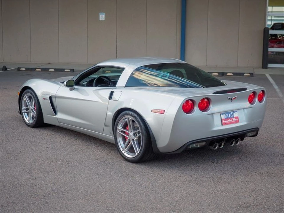 2007 Chevrolet Corvette C6 - Image 2 of 31