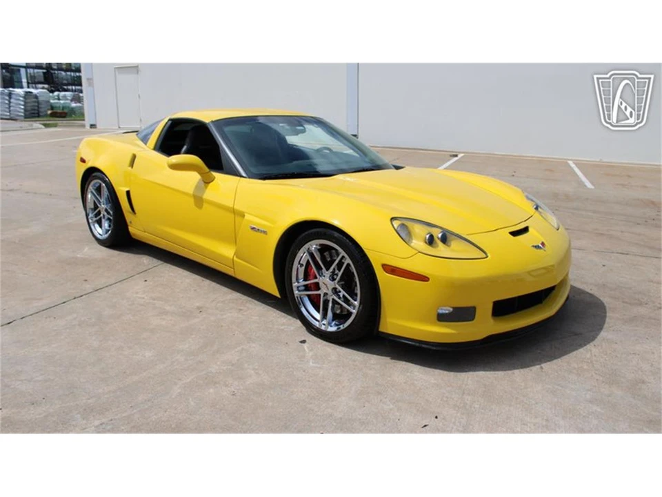 2007 Chevrolet Corvette C6 - Image 2 of 31