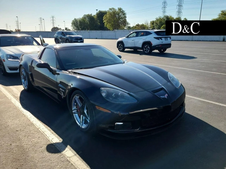 2007 Chevrolet Corvette C6 - Image 2 of 12