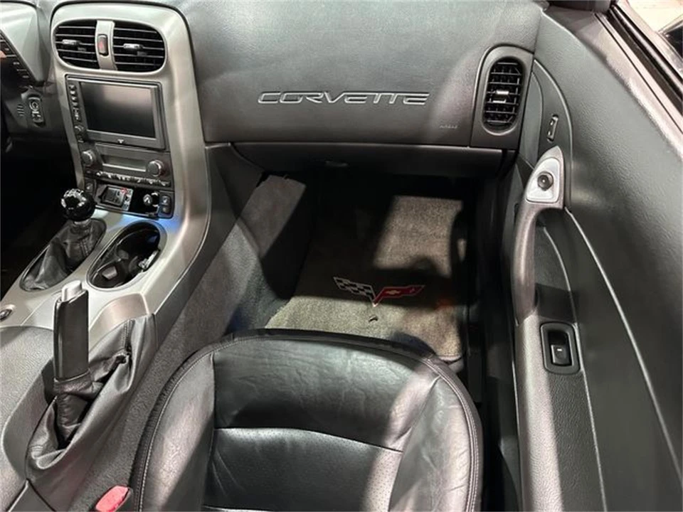 2007 Chevrolet Corvette C6 - Image 19 of 30