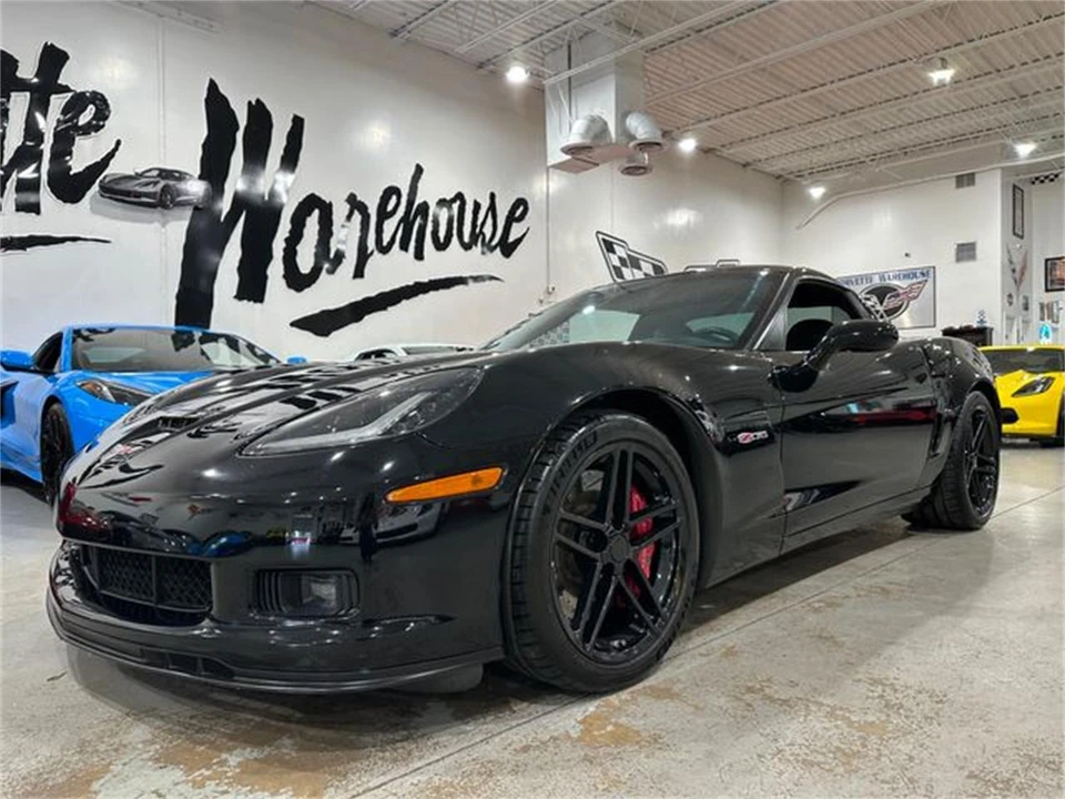 2007 Chevrolet Corvette C6 - Image 24 of 30